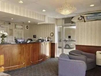 Travelodge By Wyndham Suites Virginia Beach Oceanfront