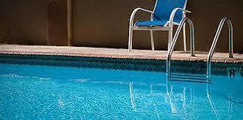 Hotel Travelodge By Wyndham Suites Virginia Beach Oceanfront